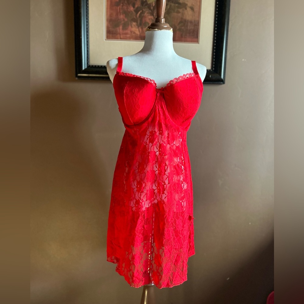 Red Lace Chemise Baby Doll Nightgown Size 40DD NWT